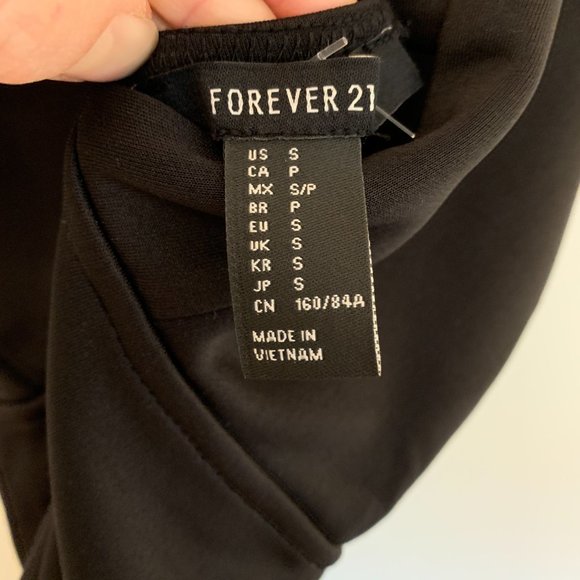 F21 Black dress - Picture 3 of 3